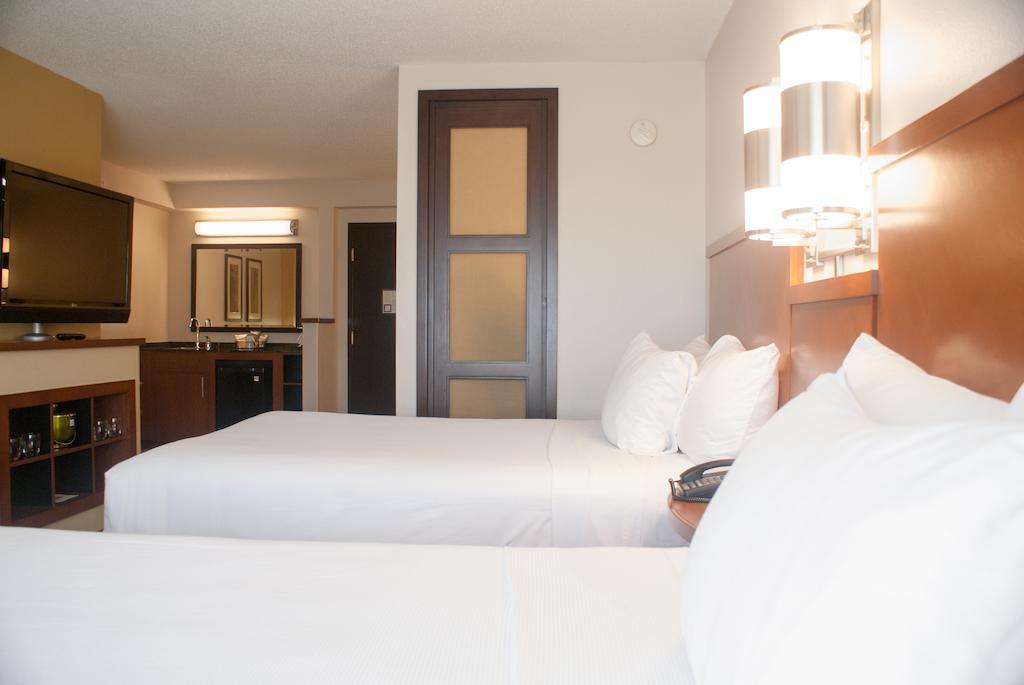 Hyatt Place Orlando Airport Εξωτερικό φωτογραφία